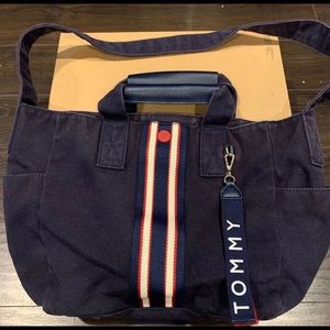 Tommy Hilfiger Crossbody Bag